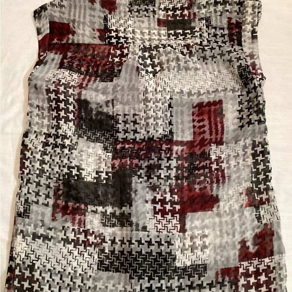 Maurices Women's Lightweight Sheer Pull Over Business Casual Blouse Size Small - Picture 12 of 15